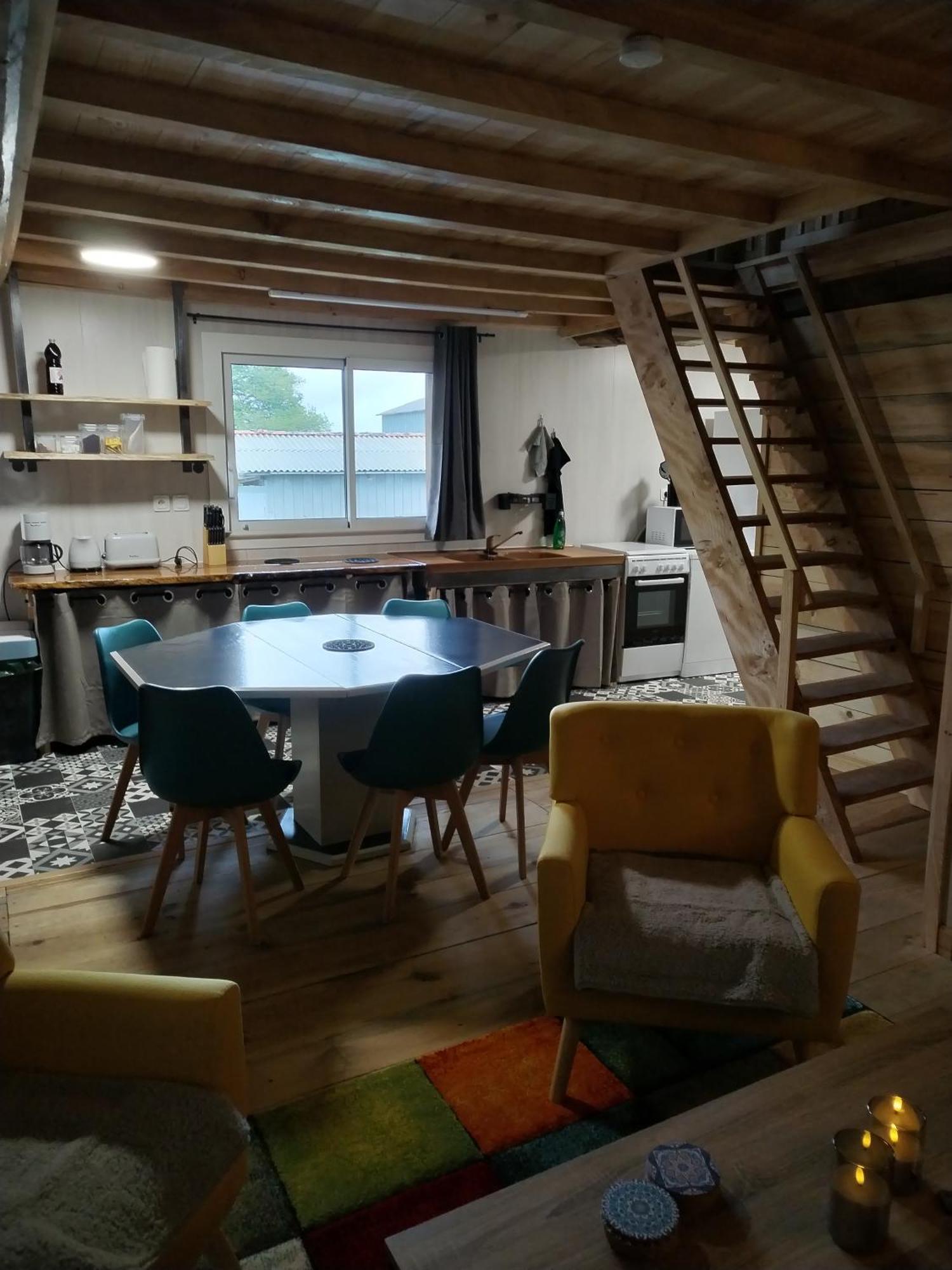 Appartement Gite Du Gardoir Boresse-et-Martron Exterior photo